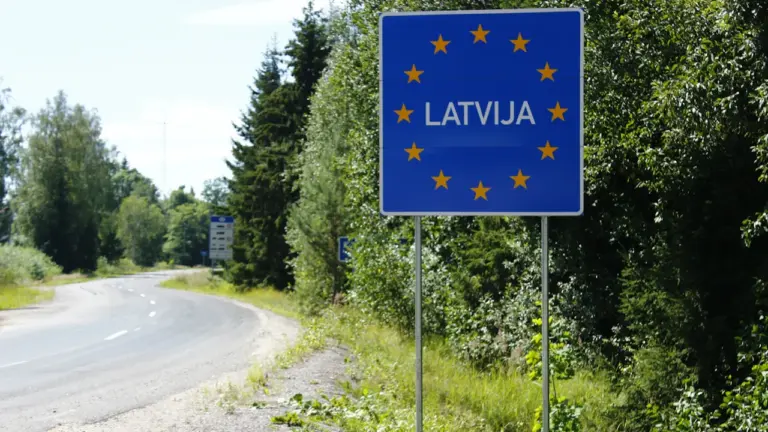 1. septembris Latvijā: ģimenes pārbaude pēdējās 48 stundās
