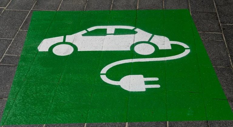 Cik maksā 100 km ar benzīna, dīzeļa un elektroauto?