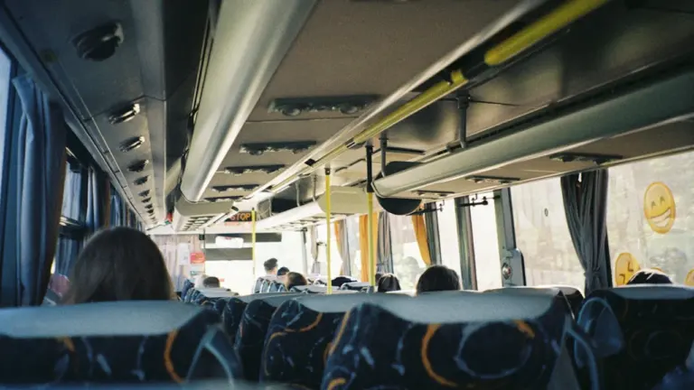 Izmaiņas Rīgas sabiedriskajā transportā: kas jāzina no 1. oktobra