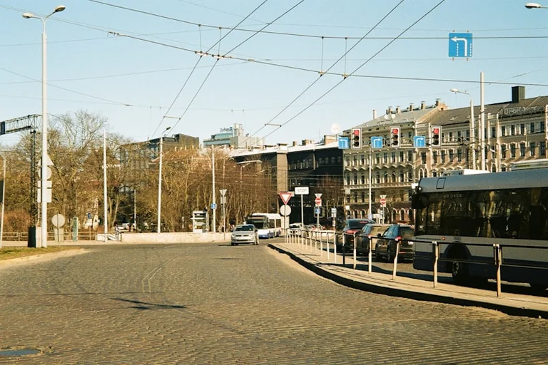 Izmaiņas Rīgas sabiedriskajā transportā: kas jāzina no 1. oktobra