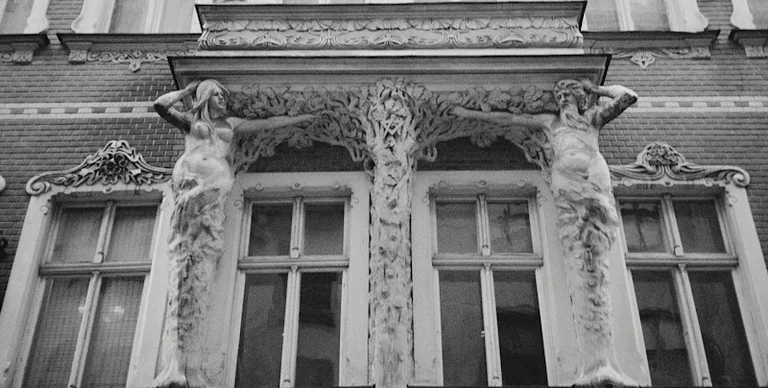 Kā Latvijas vēsturi meklēt digitālajos krājumos