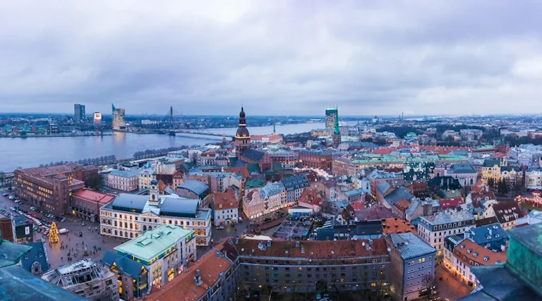 Kāpēc Valsts valodas dienu atzīmē 28. oktobrī